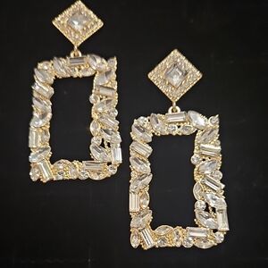 Elegant Gold Crystal Earrings
